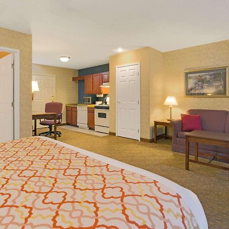 Hawthorn Suites By Wyndham Cincinnati/Sharonville מראה חיצוני תמונה